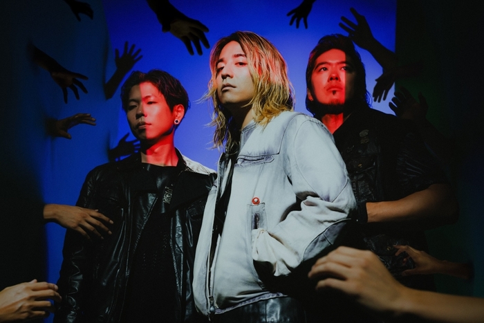 Survive Said The Prophet×Deviluseコート Survive Said The Prophet、Masato（coldrain）ゲスト参加の